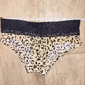 Animal Print Lace Waist Hipster Panty